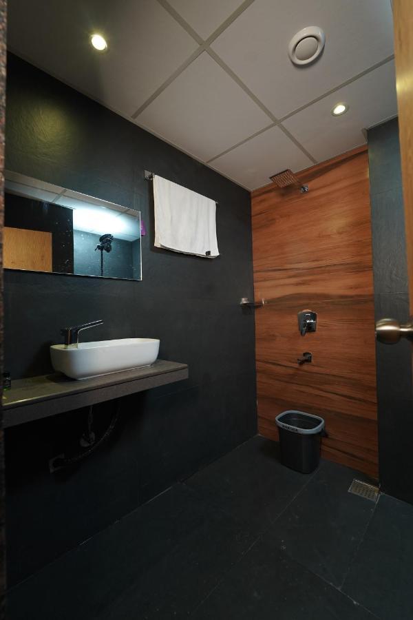 Kochi Southern Residency מראה חיצוני תמונה