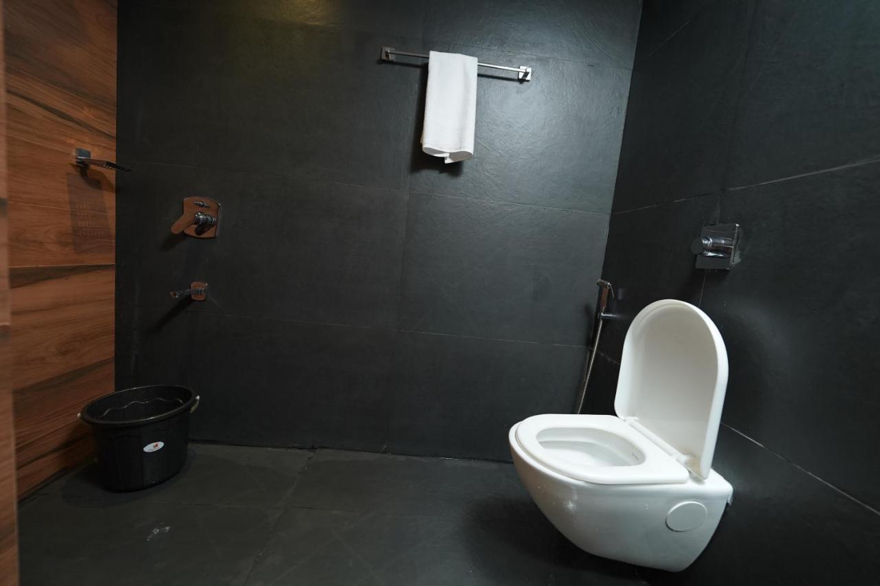 Kochi Southern Residency מראה חיצוני תמונה